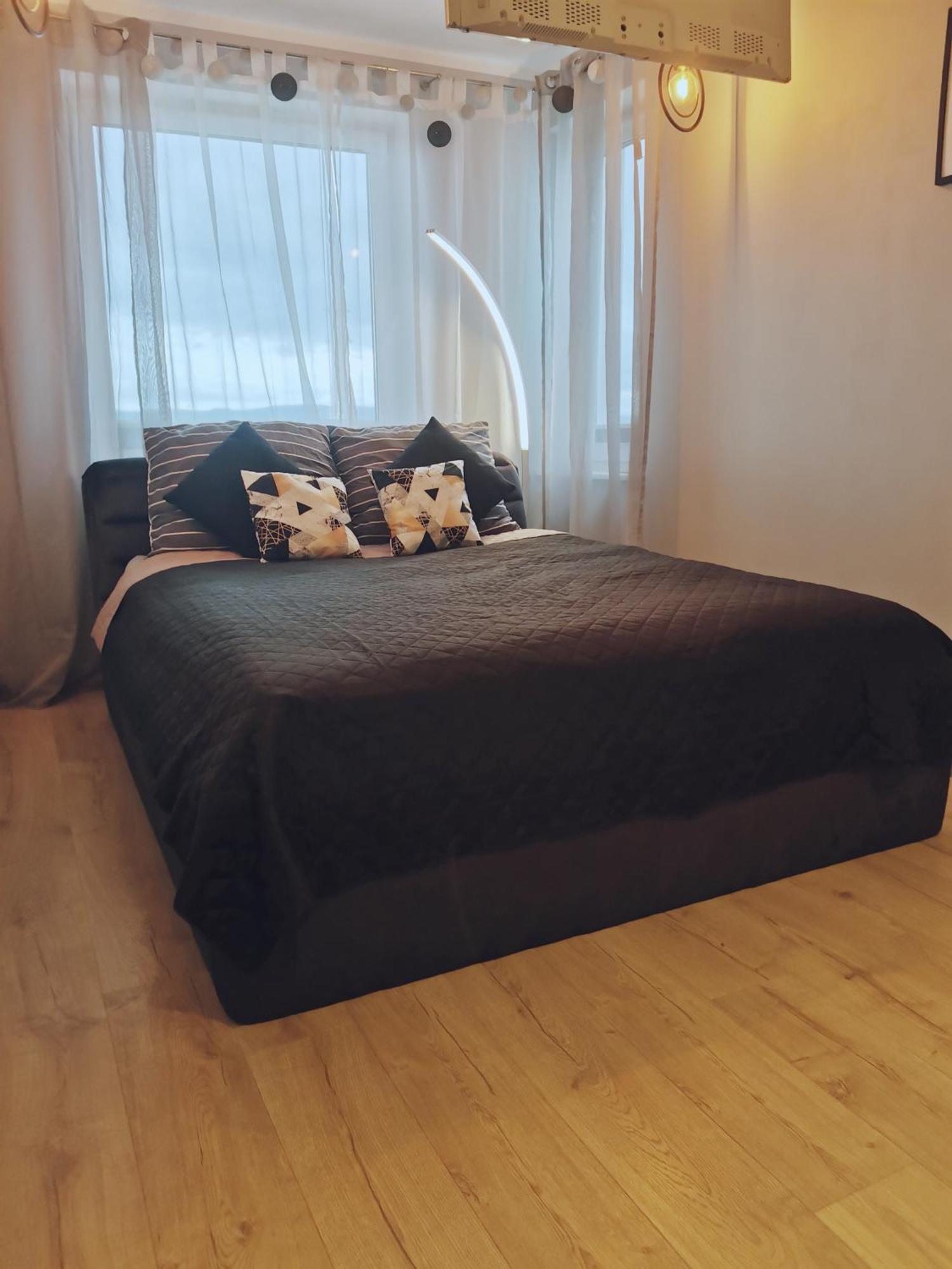 Appartement Apartament Rakownica à Jelenia Góra Extérieur photo